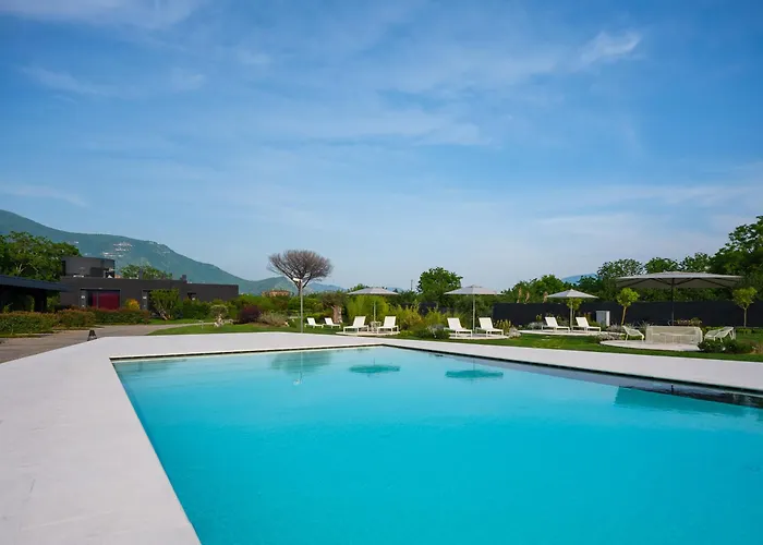 Secret Garden & 2* Palma Campania